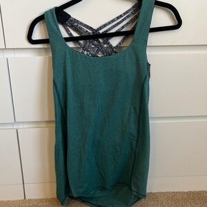 Green Lululemon workout top
